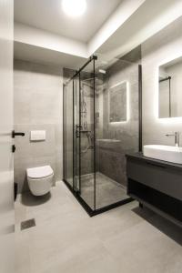 Gravity Apartments & Bar