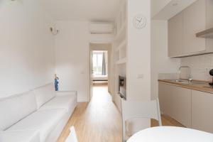 GuestHost - Comfy Apartment X2 Turro MM1