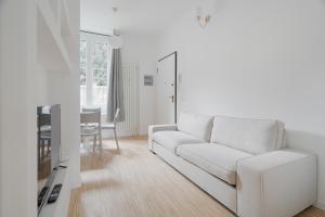 GuestHost - Comfy Apartment X2 Turro MM1