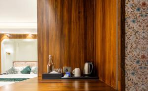 The Nathuli Manor - Pure Veg Stay, Near Mall Road with Free Parking & Shuttle