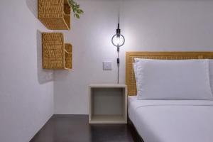 Sophisticated one bedroom duplex apartment with shared roof terrace GOBLU-GF