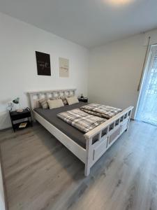 MelsHome Entire apartment to feel good