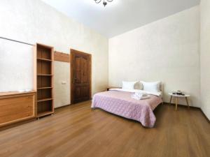 Квартира Американця у центрі Полтави Мережа Alex Apartments Цілодобово безконтактне заселення