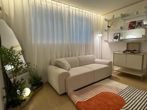 경북궁의 아침, 대통령궁의 오후, 서울의 House