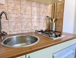 Roses Park Apartment