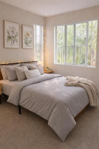 Marina Del Rey View 1BA & 2BA in MDR - Pool, Jacuzzi, Gym