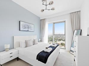 Brand New Elegant 1BDR in Downtown Views -21