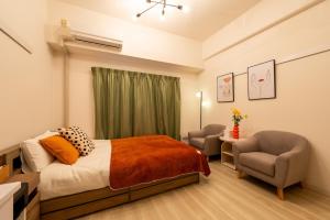 2 min Sta ,Fast Wi-Fi ,4K Monitor ,Desk ,USJ,Namba 駅2分, 超高速WiFi664Mbps, 4Kモニター,デスク, USJ,梅田,難波直通