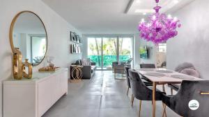Beach home 1Bed1.5Bath wKing bed at Sian