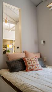 Cozy 2BR Entire House near DDP with Private Yard