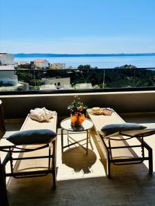 Penthouse Jacuzzi SeaView Suite