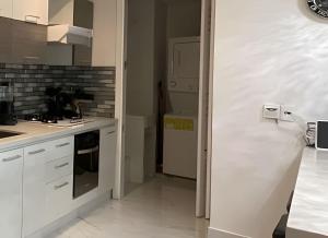 Guest Friendly 2 Master Bedroom Private Jacuzzi