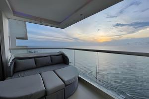 Guest Friendly 2 Master Bedroom Private Jacuzzi