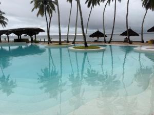 Antonio Beach Hotel & Spa -with treehouse and biggest swimming pool in East Africa
