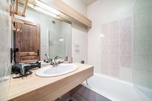 ALP AIRELLE - Deux pièces entièrement rénové au centre du village