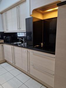 Bright, spacious family apartment