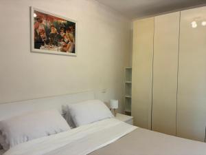 Appartamento con veranda tra Roma e il mare