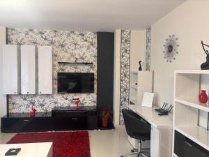 Starlight Apartment