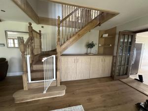 The Farmhouse at Penuwch - large holiday home with indoor pool and sauna