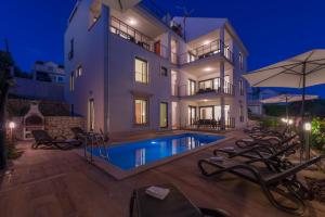 Apartment with Sea View room in Villa Old Mill