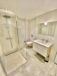 Apartment for 4 with garden and jacuzzi