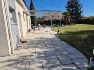 Maison entièrement équipée - 4 ch - Piscine - 7mn du circuit