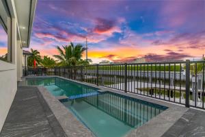 Marco Premium Escape Waterfront