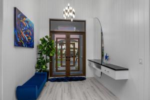 Marco Premium Escape Waterfront