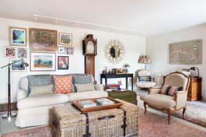 Nest Stay By The Butler Collection