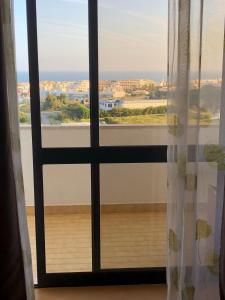 Ocean Eyes. Amazing 180º view of the sea and city