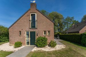 6 - Persoons Forest 225 Sauna Bungalow