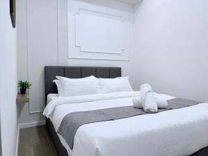 Bay Suites Kota Kinabalu by LAXZONE