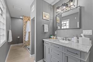 Bay View Craftsman with Hot Tub Oasis