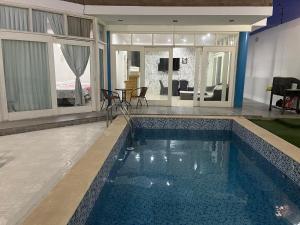 Casa Hermosa con Piscina y Cochera Privada cerca a la playa PIMENTEL CHICLAYO