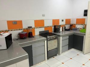 Casa Hermosa con Piscina y Cochera Privada cerca a la playa PIMENTEL CHICLAYO