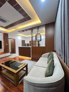 Inland Multi Cuisine & Stay