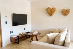 Jungle View Nest Jungle Rooftop Beach Club