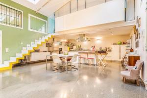 Stunning loft with private court - Navigli district