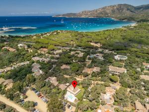 Villa Toren Notteri con piscina img1