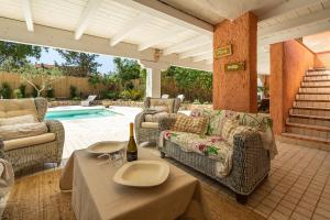 Villa Toren Notteri con piscina img18