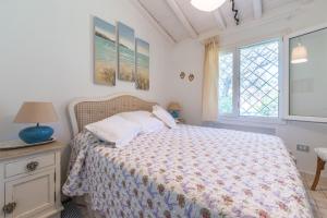 Villa Toren Notteri con piscina img33