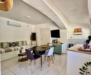 Appartement proche du port de carry le rouet