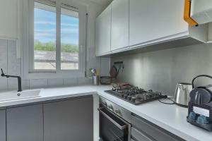 Modern and Calm 2 Bedroom Appartment T3