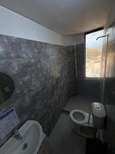 Aparta estudios Santa María con piscina