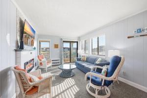 Golden Mile Oceanview Retreat