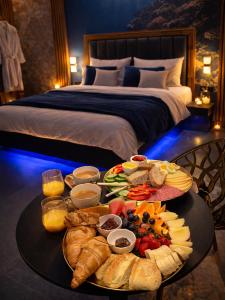 Coco Suite Private Spa and Jacuzzi Prague Center