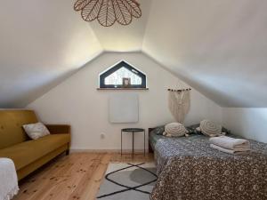 Trzy Stodoły - Kraina Łąk domki całoroczne na Roztoczu