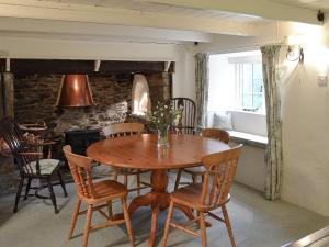 Condurrow Cottage