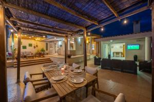 Med Bliss Villa by Fidalsa