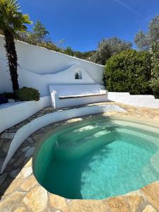La Casita by Finca Maran met veranda, airco en gedeeld zwembad op kleinschalige Olijf Finca Adults Only